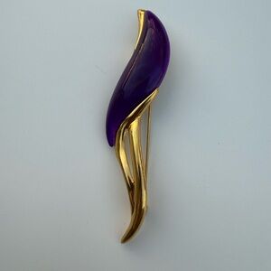 Vintage Parklane Purple and Gold Brooch